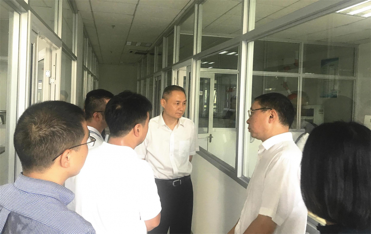 201903131817075c88d8a385d96