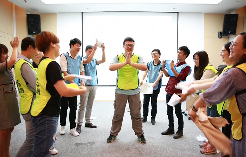 201904091338515cac2feb73b0e